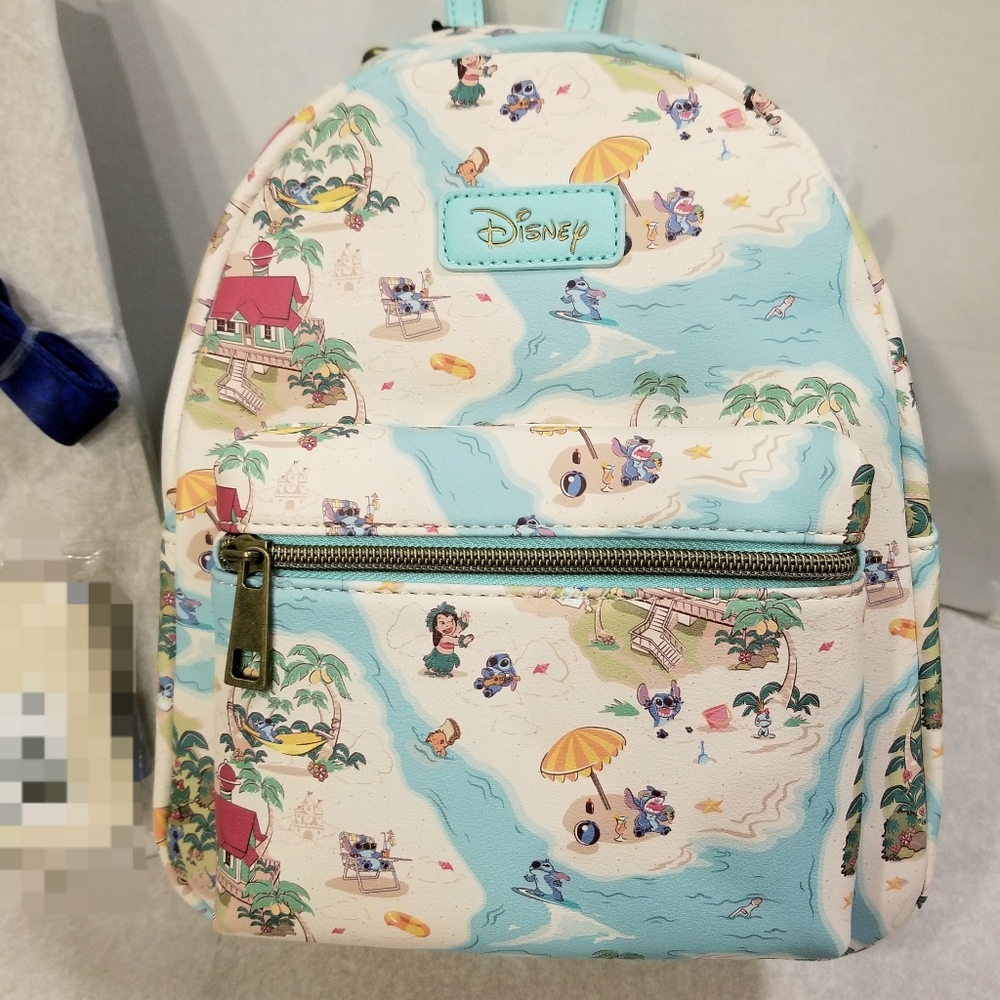 Last 1 ♥️ Loungefly Disney Lilo & Stitch Backpack - Picture 2 of 7